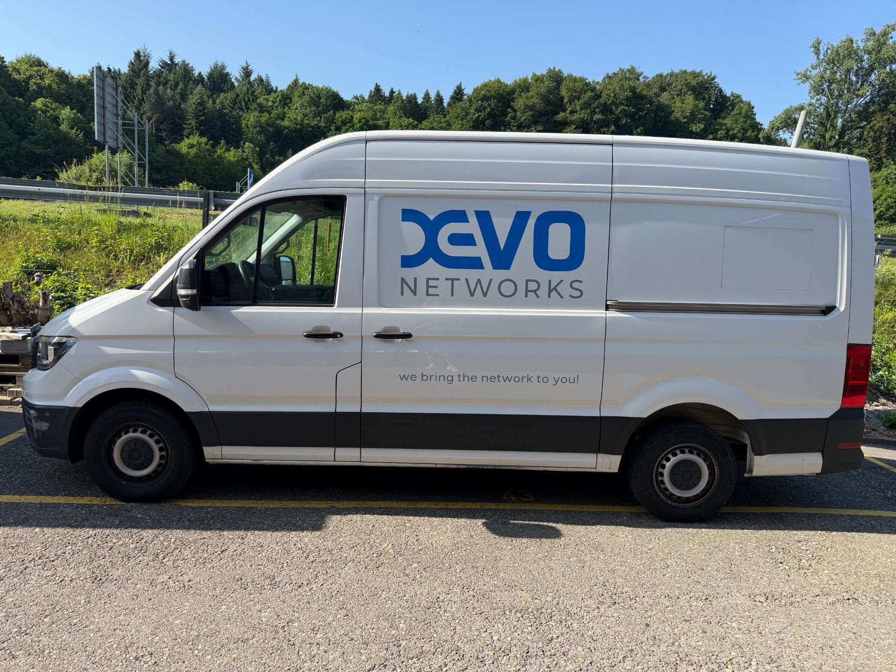 VW Veicoli commerciali: Volkswagen Crafter 2.0 TDI/ 177 PS ab MFK – Usato da Pfäffikon SZ venduto da xevo_Networks