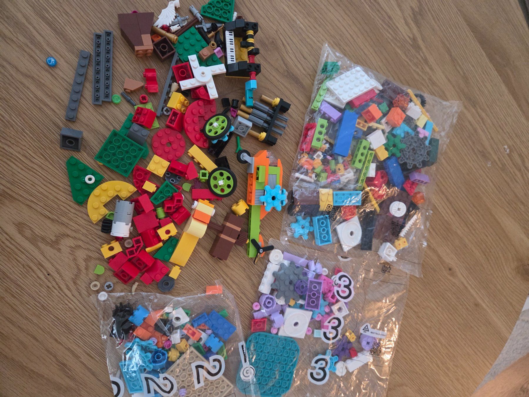 Lego Jeux de construction: Lot lego – D'occasion à Founex par jen_hb65