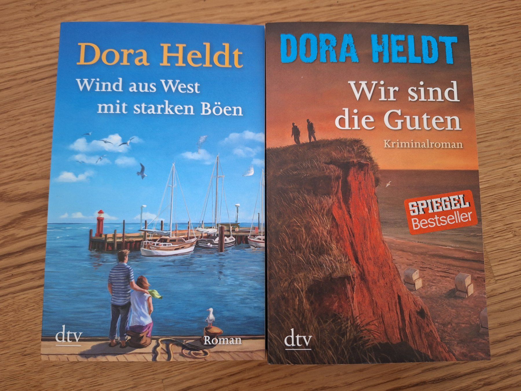 Libri: 2 Bücher von Dora Heldt – Nuovo (secondo la descrizione) da Thun venduto da Nalu02