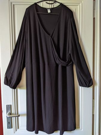 SARA LINDHOLM : Robe noire lagenlook 58