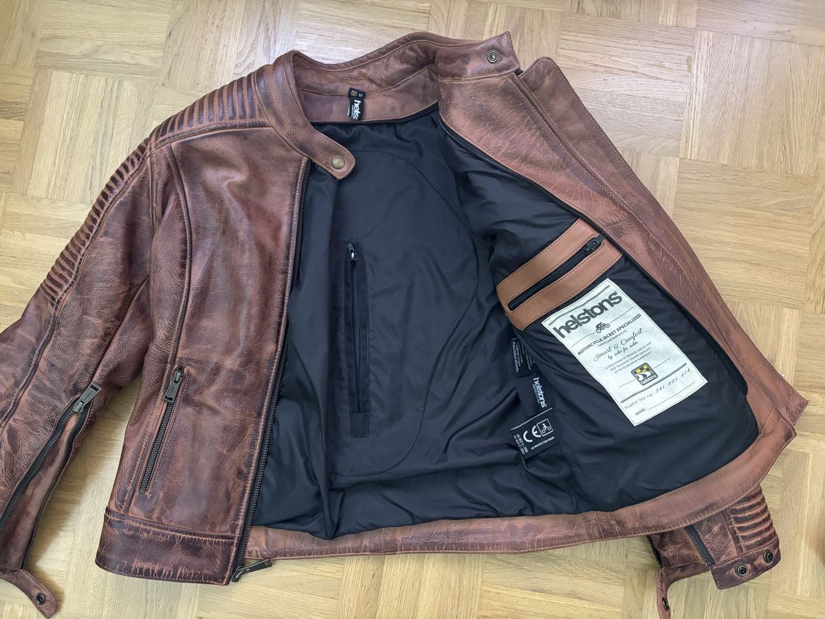 Vestes: MOTORCYCLE JACKET / VESPA JACKET HELSTONS ECHT LEDER – Neuf (Voir description) à Basel par megan.schweizer_ 2