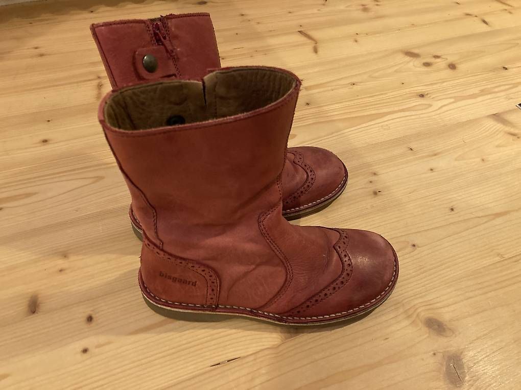 Schuhe für Mädchen: Bisgaard Gr.34 – Gebraucht aus Brunnadern von Bumlebee