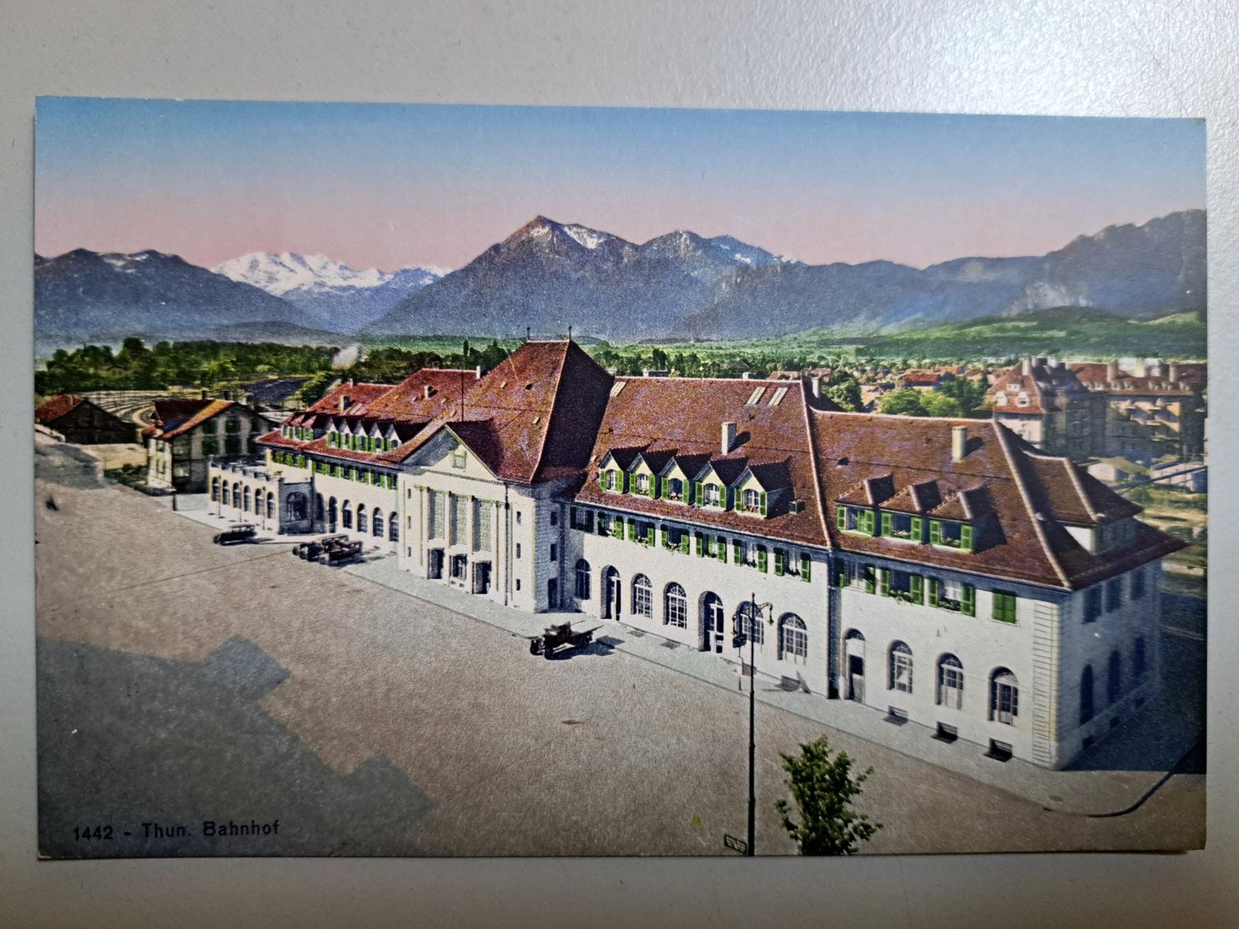 Cartoline postali: AK Thun - Bahnhof mit Oldtimers – Nuovo (secondo la descrizione) da Kirchberg BE venduto da Soldino