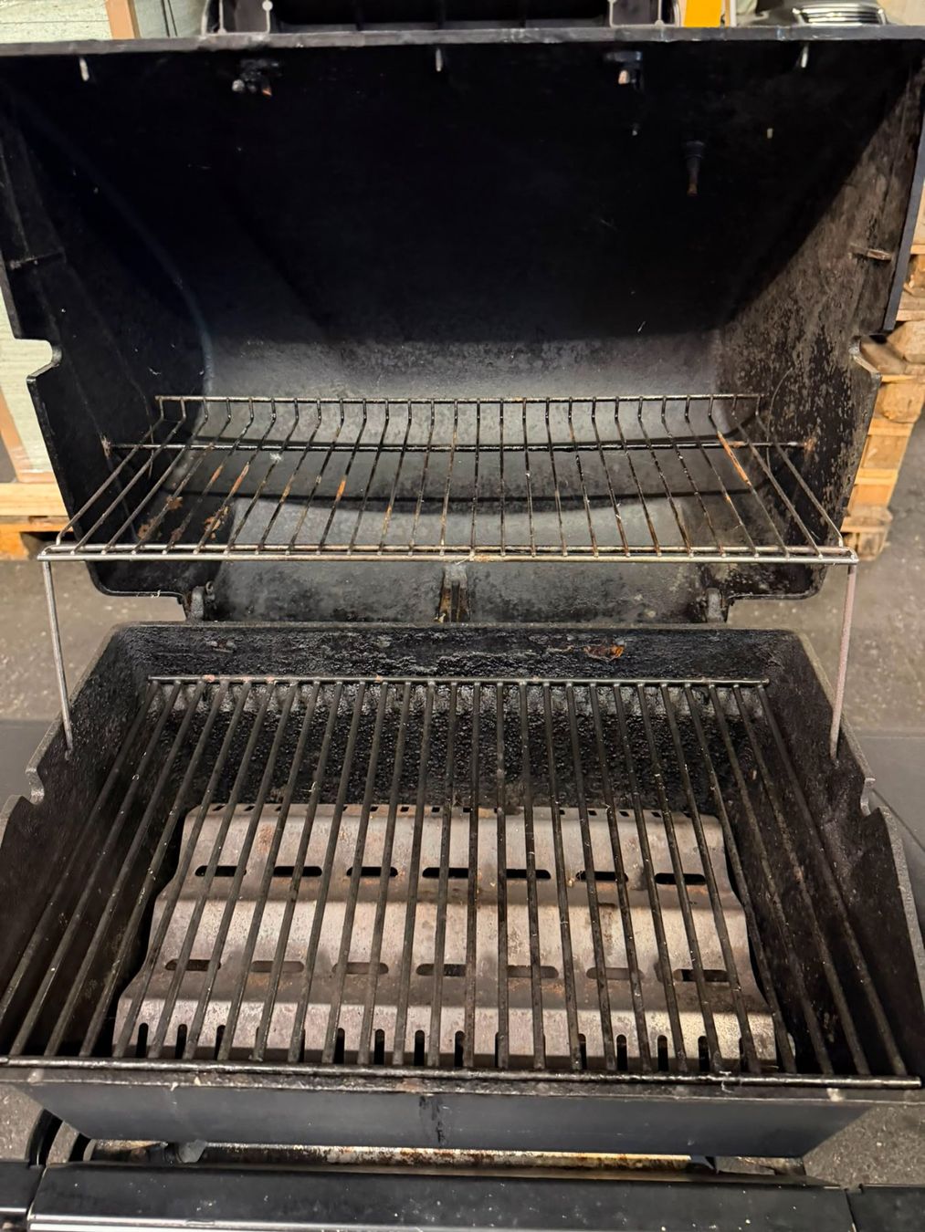 König Griglie: Gasgrill König ab 1.- – Usato da Altendorf venduto da Faessler04 1