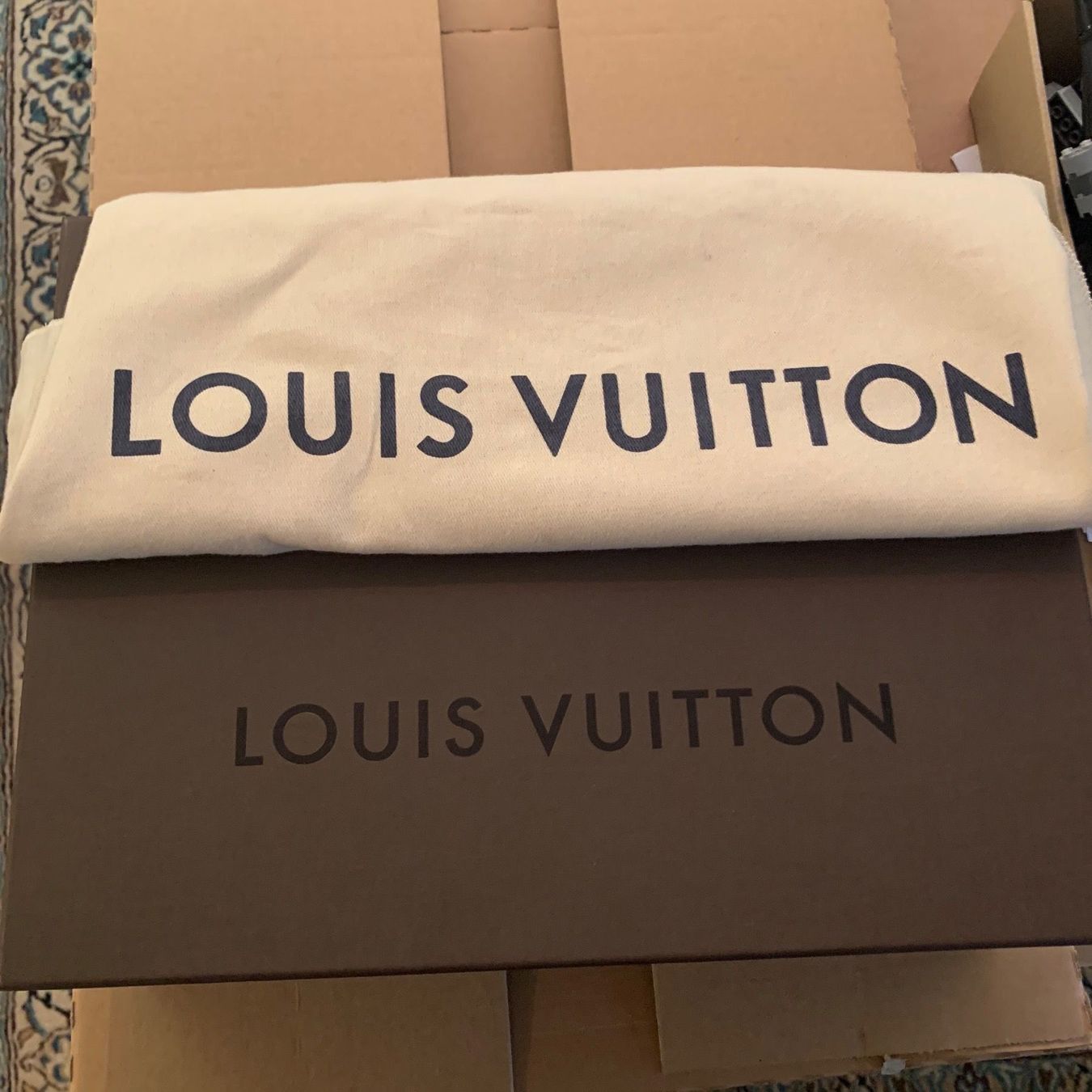 Louis Vuitton Borse da donna: Louis Vuitton Dora PM neu -ungetragen- – Nuovo (secondo la descrizione) da Jonen venduto da persch2002 6