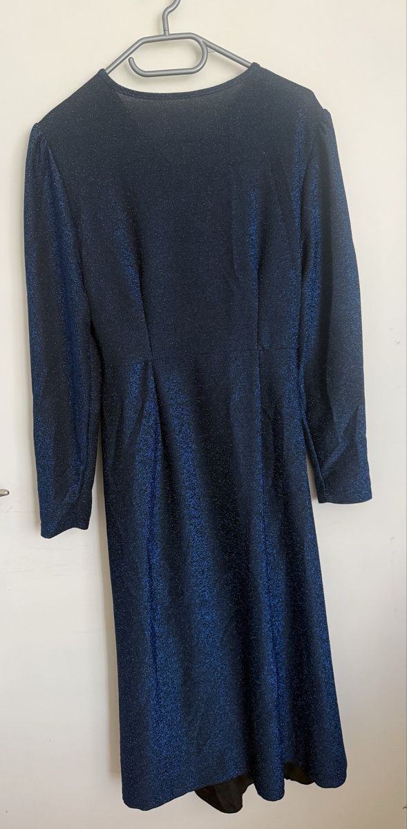 Kleider: Abendkleid  – Neu (gemäss Beschreibung) aus Abtwil SG von Fcbayern1992 2