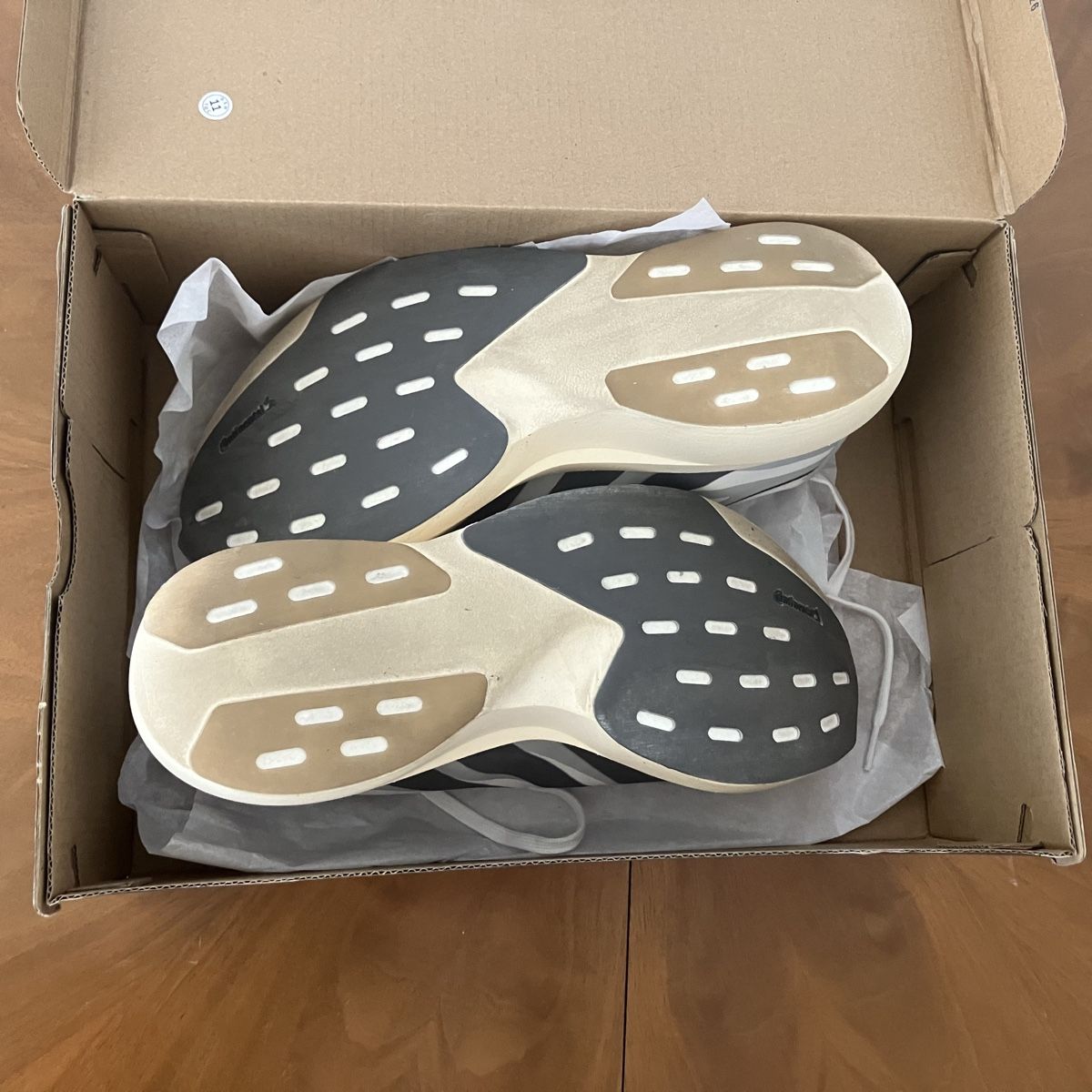 Adidas Chaussures hommes: Adidas Adizero Evo SL Exo – Neuf (Voir description) à Basel par rtsx 2