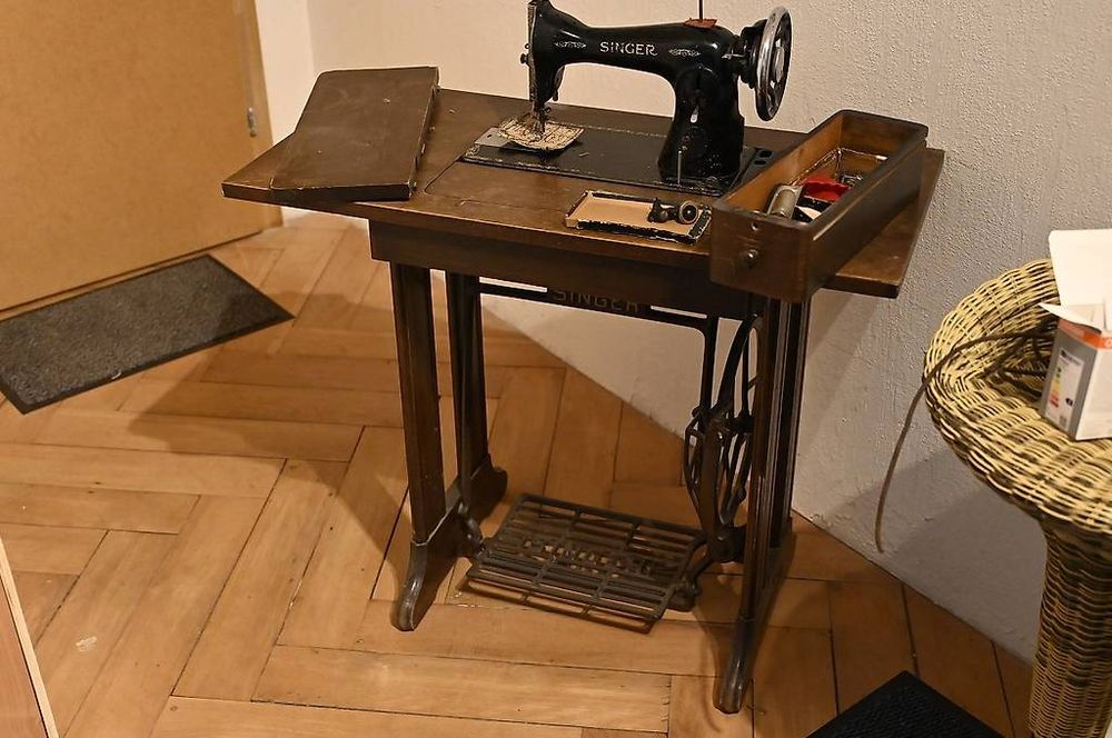antike Singer Nähmaschine 3
