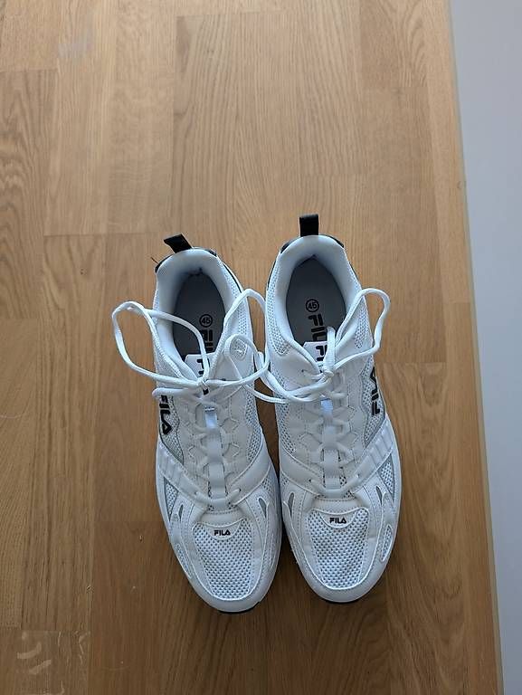Scarpe da uomo: Fila Sneaker, Grösse 45 – Nuovo e nell'imballaggio originale da Bern venduto da gaw_k9j7 1