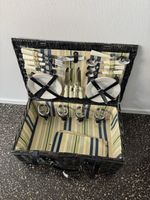 Picnic basket for 4