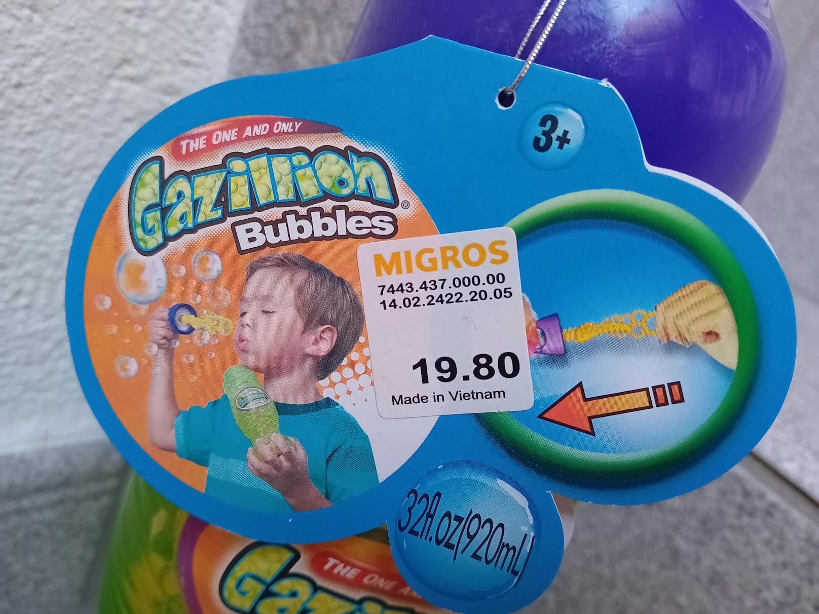 Spielzeuge: Gazillion Bubbles Pustefix Seifenblasen – Gebraucht aus Salez von Robe12 2