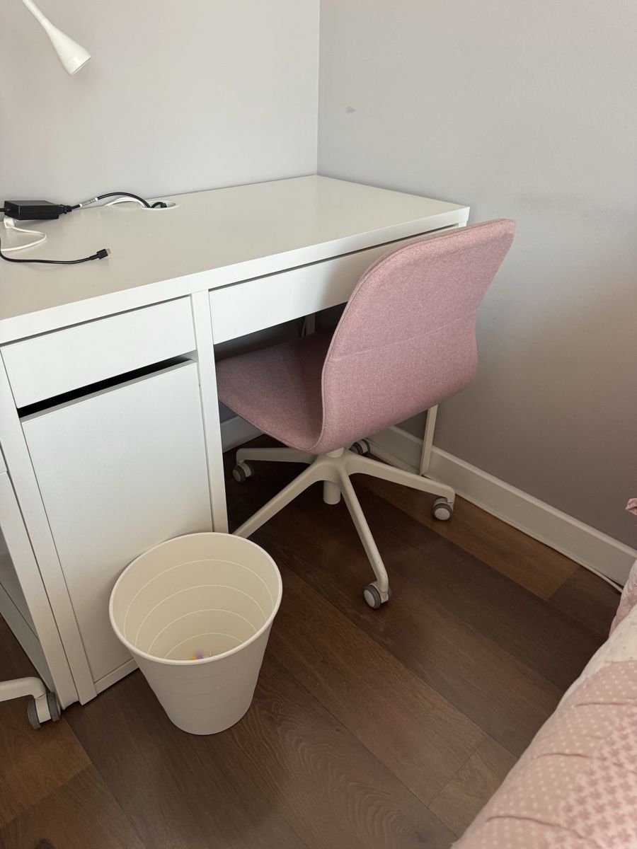Ikea Scrivanie: Schreibtische (x2) IKEA – Nuovo (secondo la descrizione) da Horgen venduto da mgo_xwx5 3