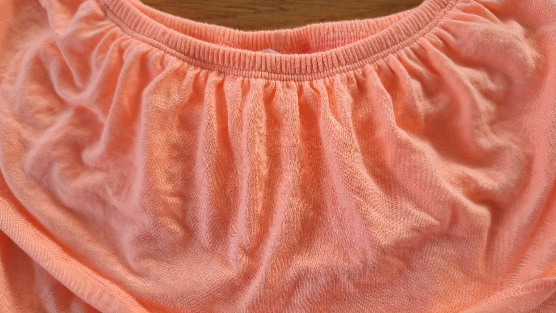 Camicette, T-shirt & Top: Schulterfreies T-Shirt / ca. Gr. 158 – Usato da Luzern venduto da Salemanlu 1