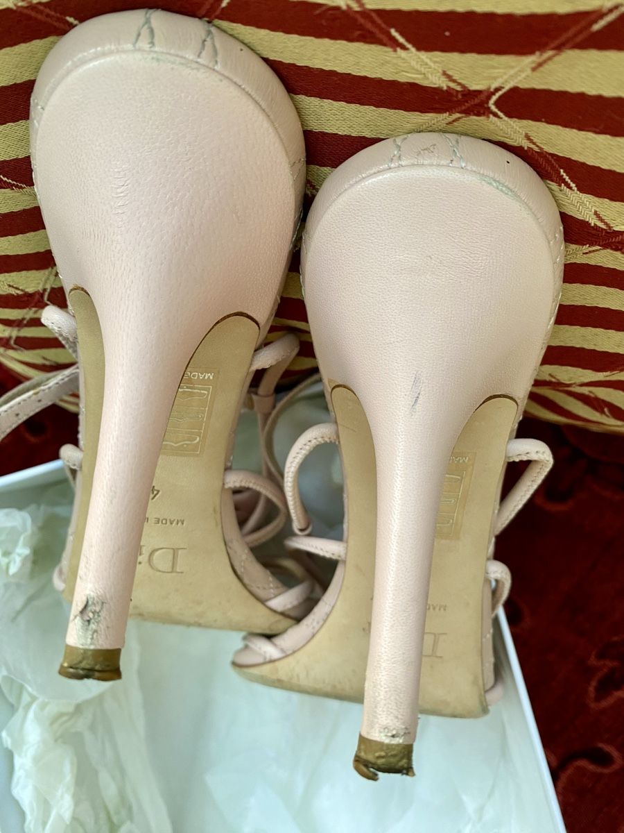 Scarpe da donna: Sandales Dior roses clair  élégantes 40 – Usato da Genolier venduto da ber_j8yx 6