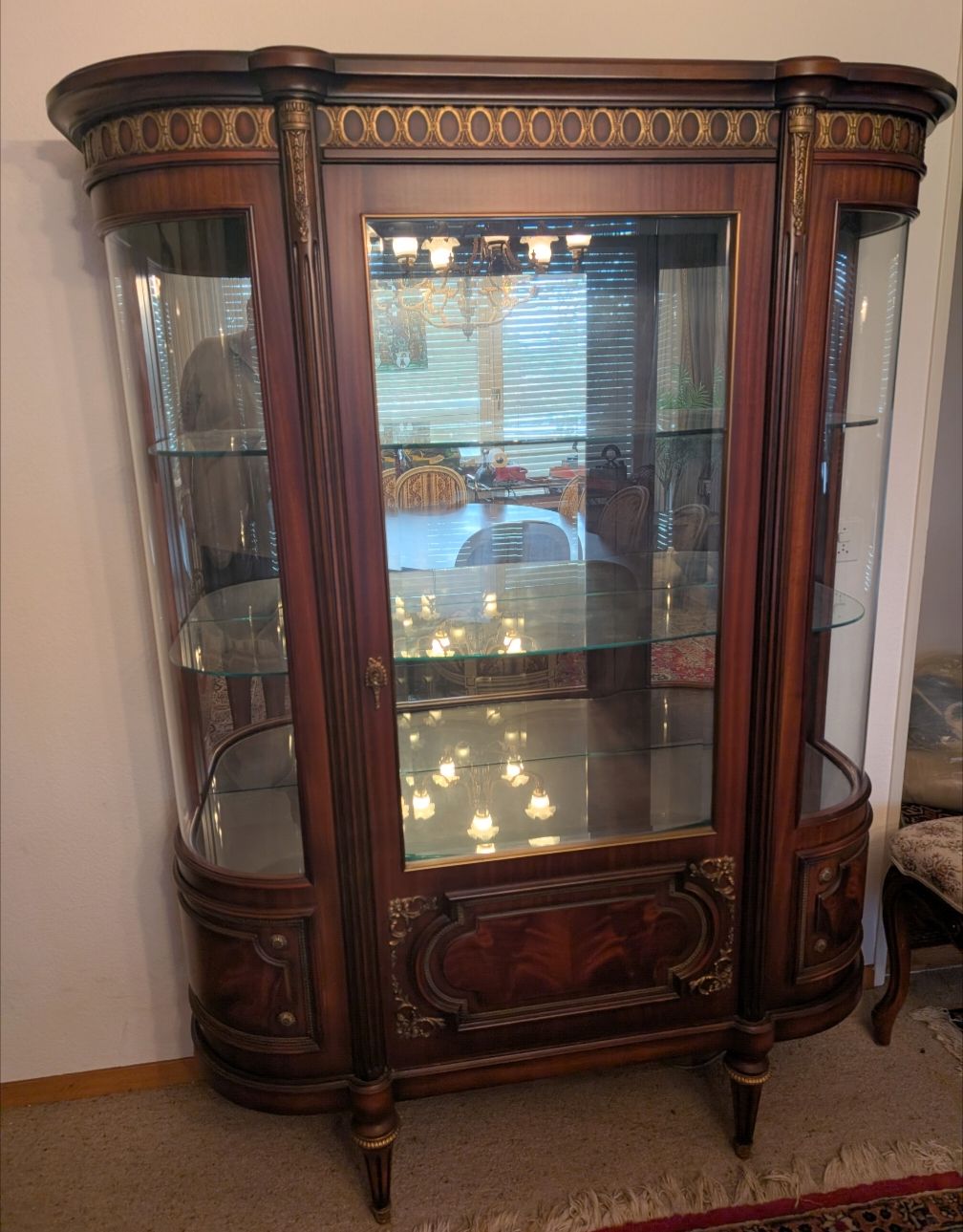 Vitrines: Antike Vitrine JP Ehalt  – D'occasion à Möhlin par ali_x98c
