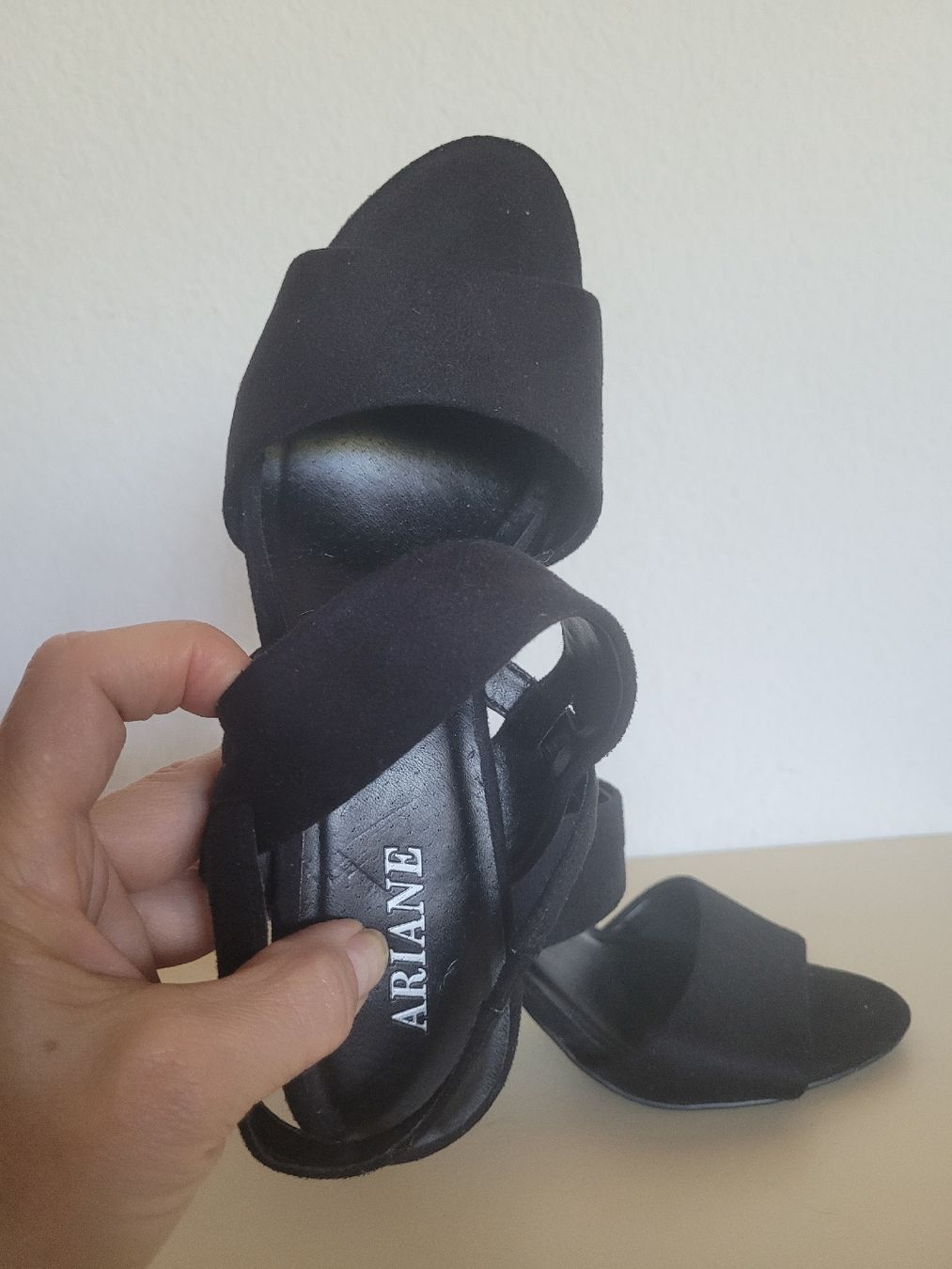 Scarpe da donna: Sandale 7,5 cm Absatz – Usato da Luzern venduto da Verena33 2