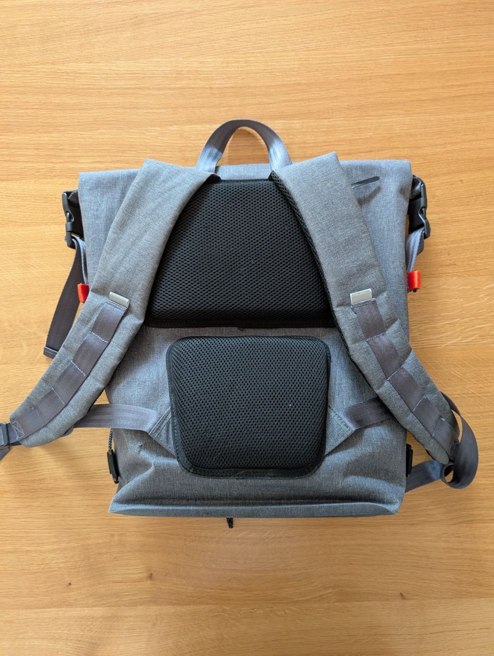 Taschen: Sac IAMRUNBOX Spin Bag 18L – Gebraucht aus Attalens von Genoudg88 2