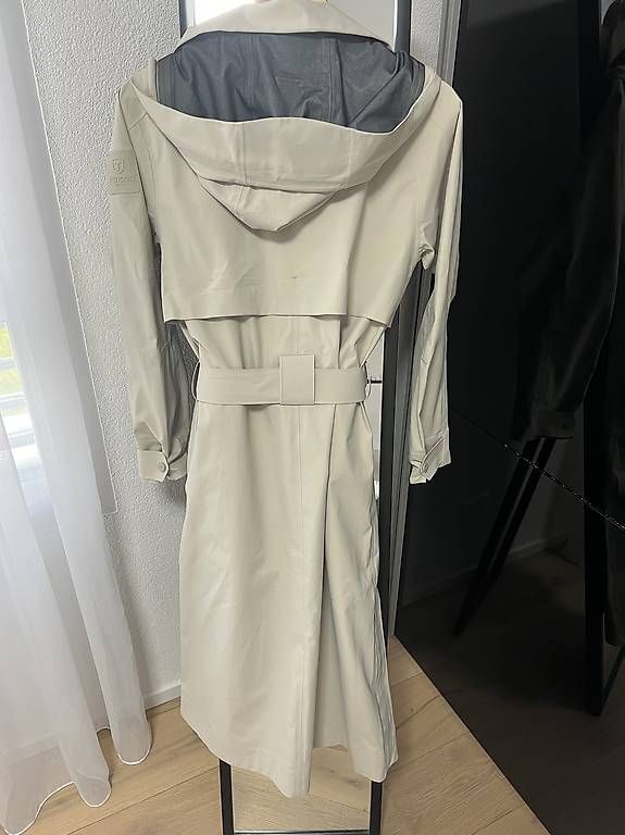Cappotti: Trench imperméable  – Usato da Bulle venduto da Preteni 1