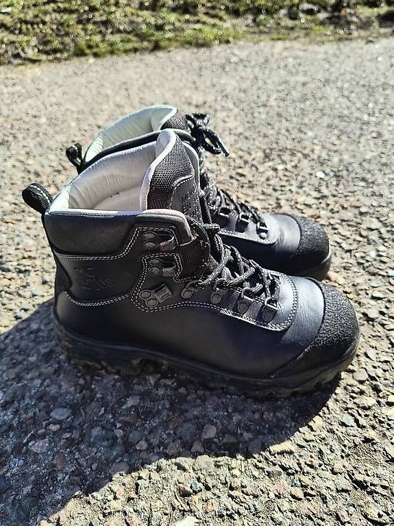 Damenschuhe: chaussures de sécurité s3 taille 39 – Gebraucht aus La Ferrière von oli_gh8k