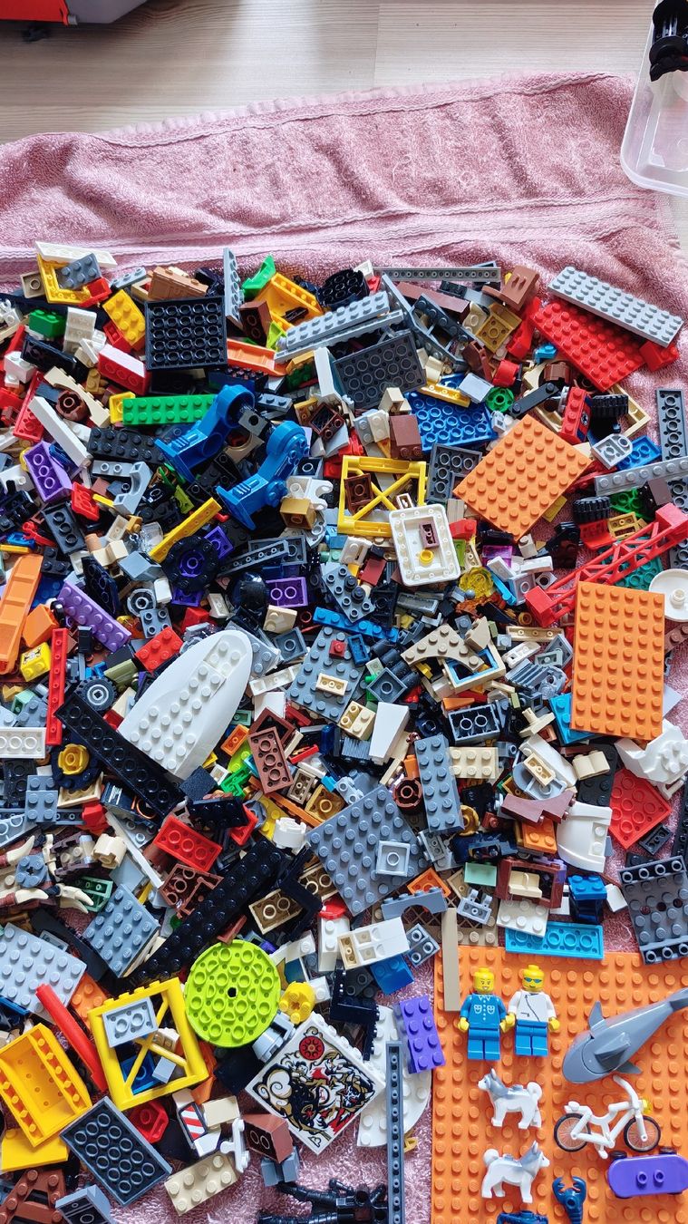 Lego Giocattoli: Lego bunte Mischung ca 1,3 Kilo – Usato da Effretikon venduto da Superkarin7 3