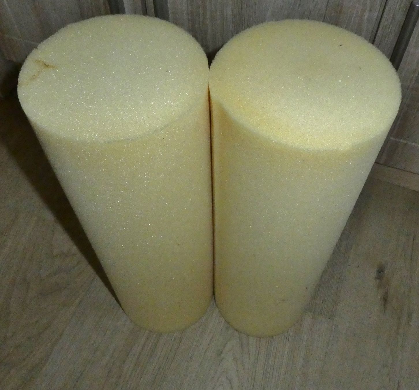 Tutte le decorazioni: Schaumstoff 2 Stuck wie abgebildet. – Usato da Siebnen venduto da GluckPilz5684