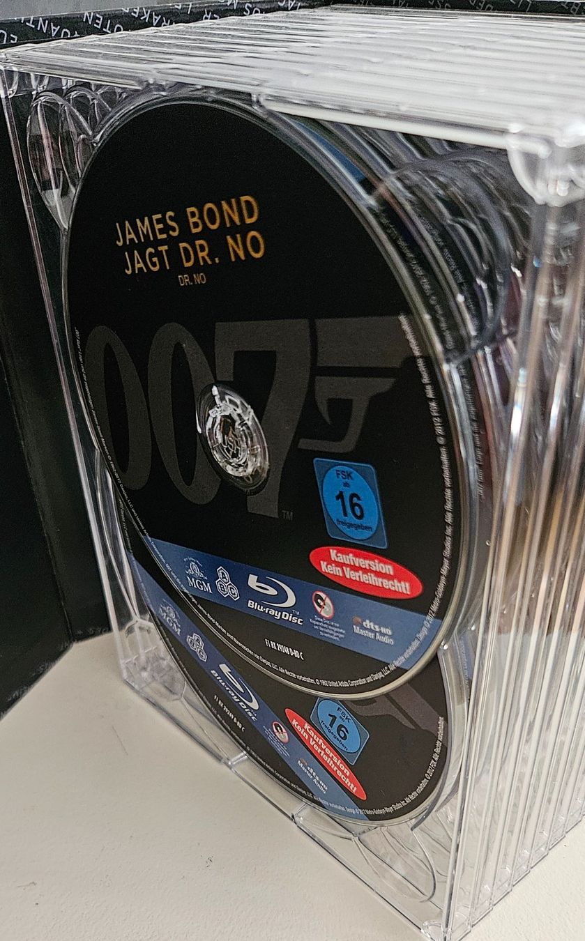 Alle DVDs: James Bond Collection Blu-ray – Gebraucht aus Basel von Jan_04 2