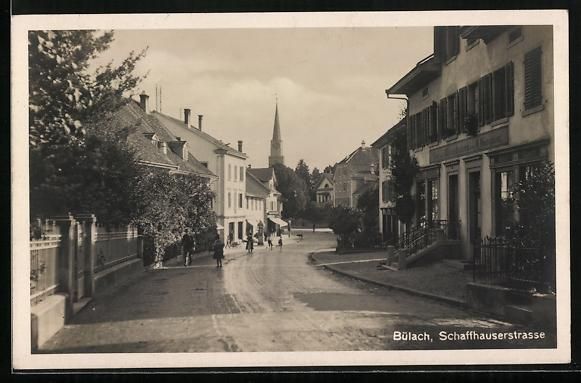 Cartoline postali: Bülach, Schaffhauserstrasse mit Gesch – Usato da Berlin venduto da bartko-reher