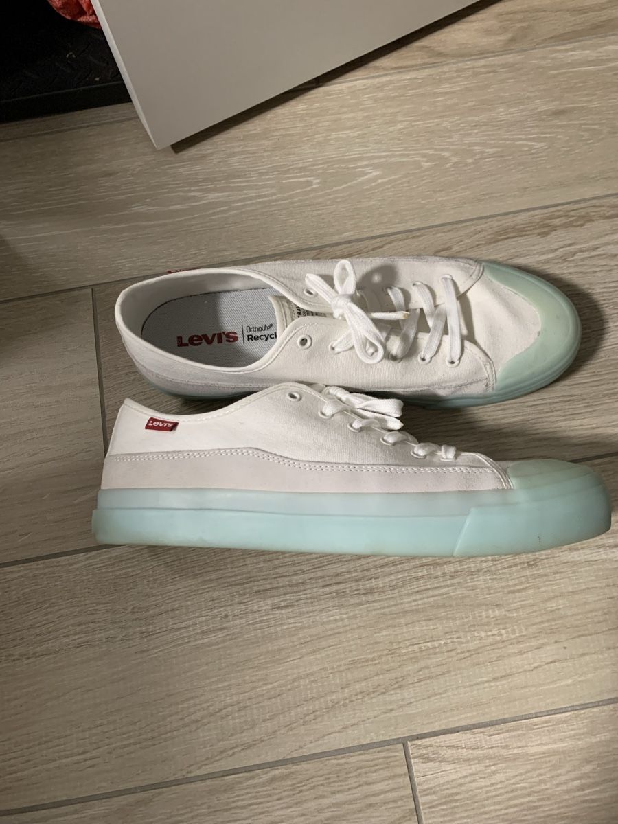 Scarpe da uomo: Levis 45 – Usato da Biel/Bienne venduto da alanulmann