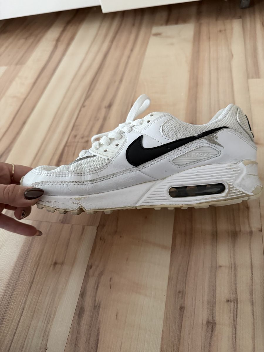 Scarpe da donna: Nike Schuhe – Usato da Rorschach venduto da Tara234 4