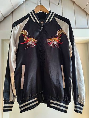 Sukajan Bomberjacke aus Japan, Gr. JP L (EU S-M), Drachen