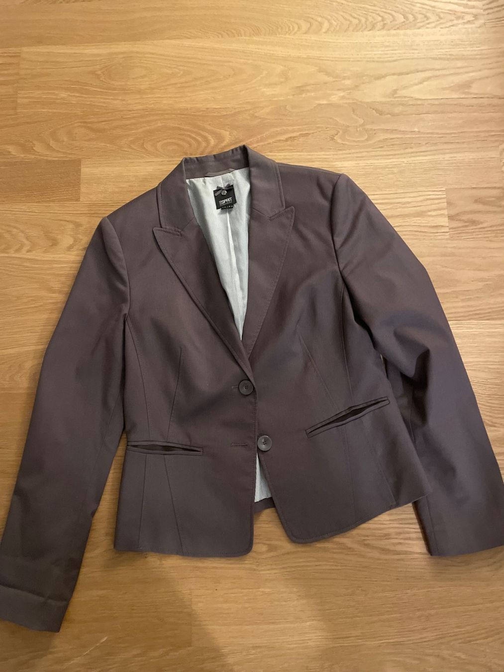 Esprit Giacche: Blazer Esprit Gr.38 – Usato da Luzern venduto da sumsili