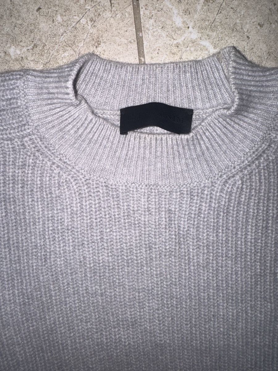 Maglioni & Felpe: Pullover Iris von Arnim grau Kaschmir Grösse 3 neu – Nuovo (secondo la descrizione) da Zürich venduto da Loco028 1