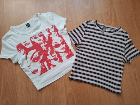 2 T-shirts taille XS