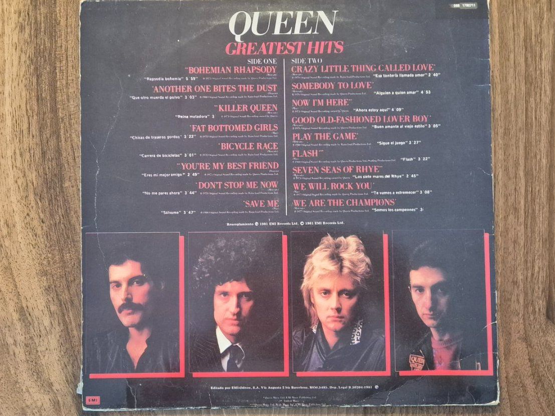 Dischi in vinile: QUEEN Greatest Hits – Usato da Emmenbrücke venduto da eneredi 1