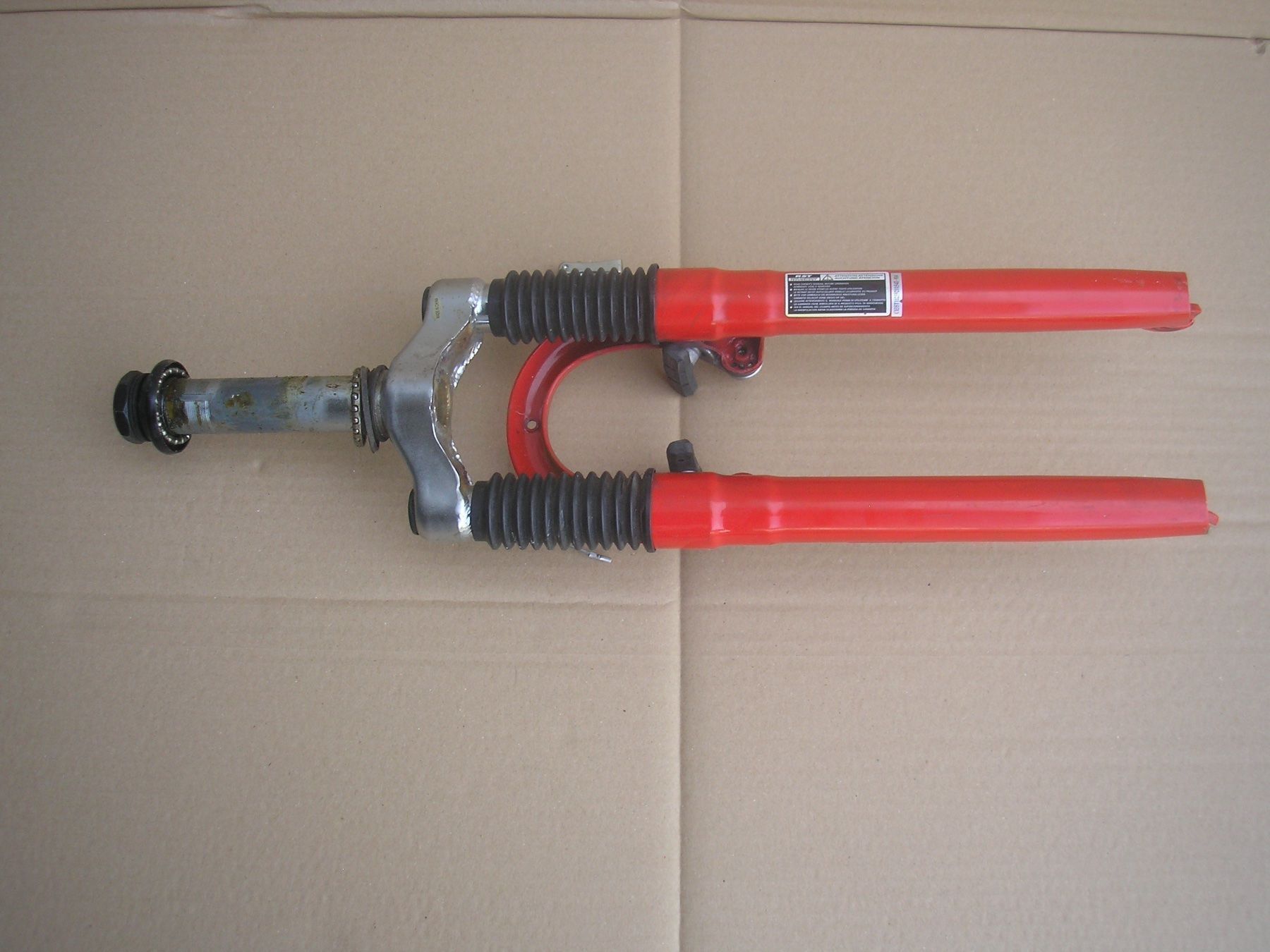 Ersatzteile: fourche VTT 24' – Gebraucht aus Ursy von DK8 3