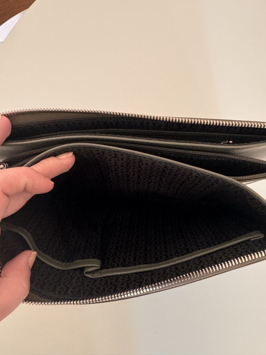 Aigner Borse da donna: Aigner Mila Umhängetasche – Nuovo (secondo la descrizione) da Benglen venduto da Maune 6
