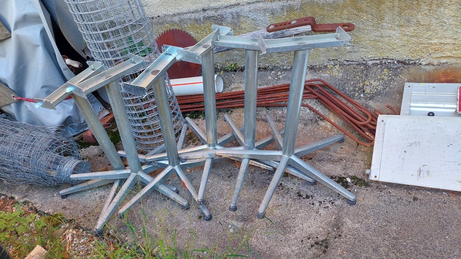 Set de table et chaises: Tischgarnitur mit 6 Stühlen – D'occasion à Othmarsingen par Lanz05 9