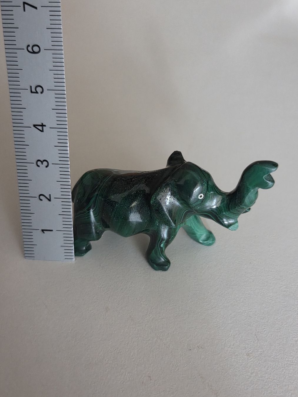 Statuette: Malachit Elefant Figur, sehr detailliert, ca 5 cm – Usato da Riehen venduto da Bs75 3