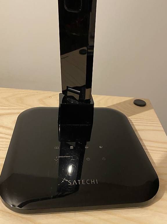 Lampes: Satechi Smart LED Desk Lamp w/ Touch Control Dimmable Light – D'occasion à Zürich par ljjud 1