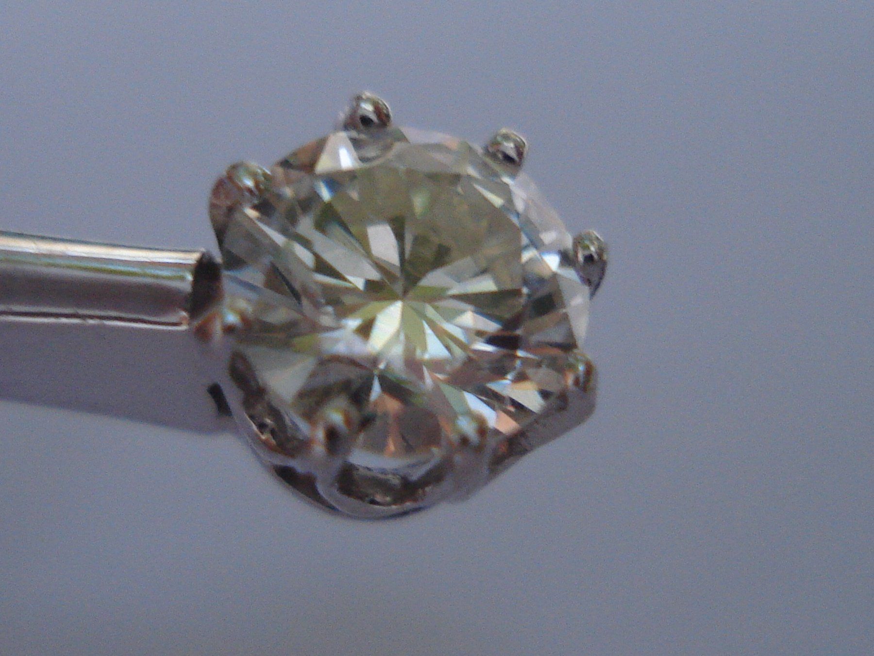 Ciondoli: Brillant 0,50 Carat Wg. – Usato da Basel venduto da art.basel 6