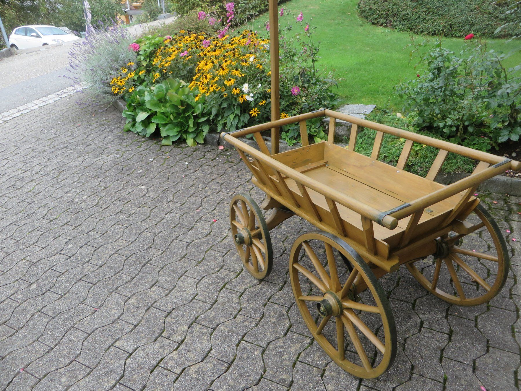 Carrelli di trasporto: Nr. 2 Neu restauriertes Leiterwägeli / Leiterwagen – Usato da Ermenswil venduto da lodero 9
