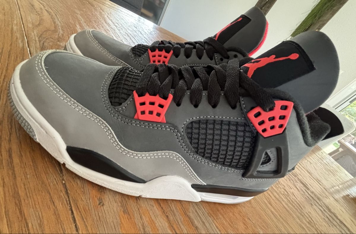 Jordan Scarpe da uomo: Sneaker Air Jordan 4er – Usato da Wangen an der Aare venduto da Paedu10 8