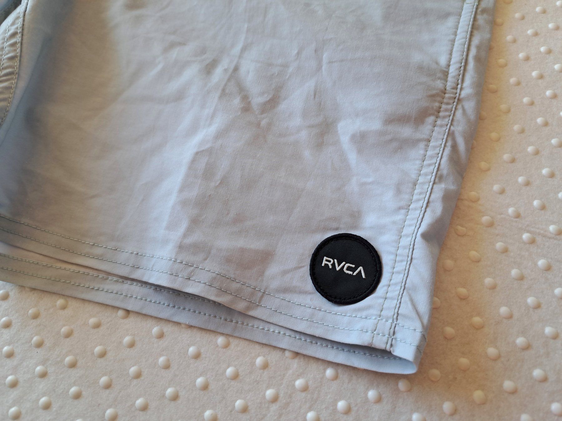 Hosen: RVCA Badehose, Herren Gr. 44 Neuwertig – Neu (gemäss Beschreibung) aus Gysenstein von joshuas81 1