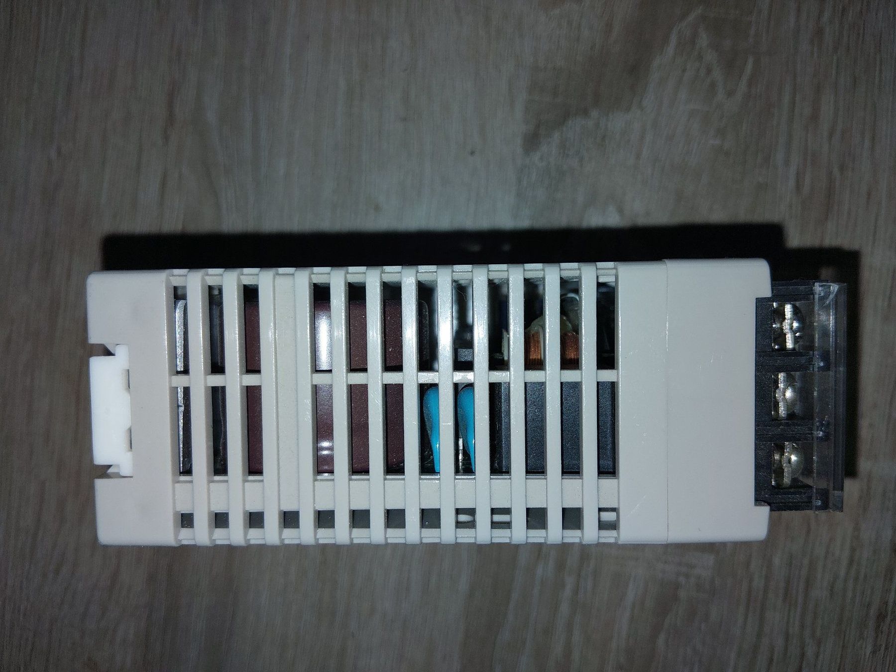 Elektronikbauteile: Power Supply 230VAC zu 24VDC – Gebraucht aus Wintersingen von MF-Lingus 3