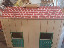 Ecurie en bois valise
