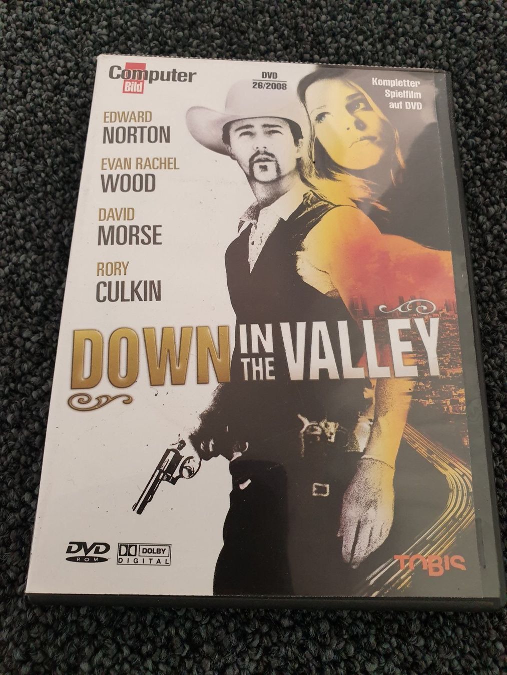 Tutti i DVDs: DOWN IN THE VALLEY (3541) – Usato da Ruswil venduto da Ruck.Zuck.
