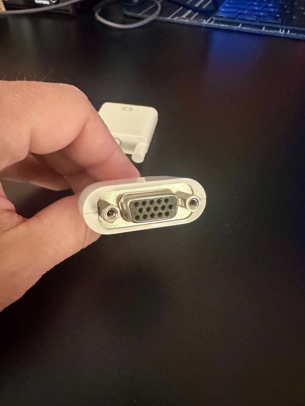 Apple Unità & Adattatore: Apple: DVI to VGA Adapter – Usato da Oberuzwil venduto da bookforest 3