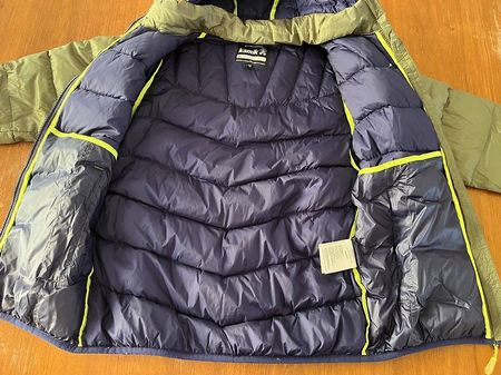 Kamik Daunenjacke, olivgrün/khaki, Grösse 152 (12 Jahre)