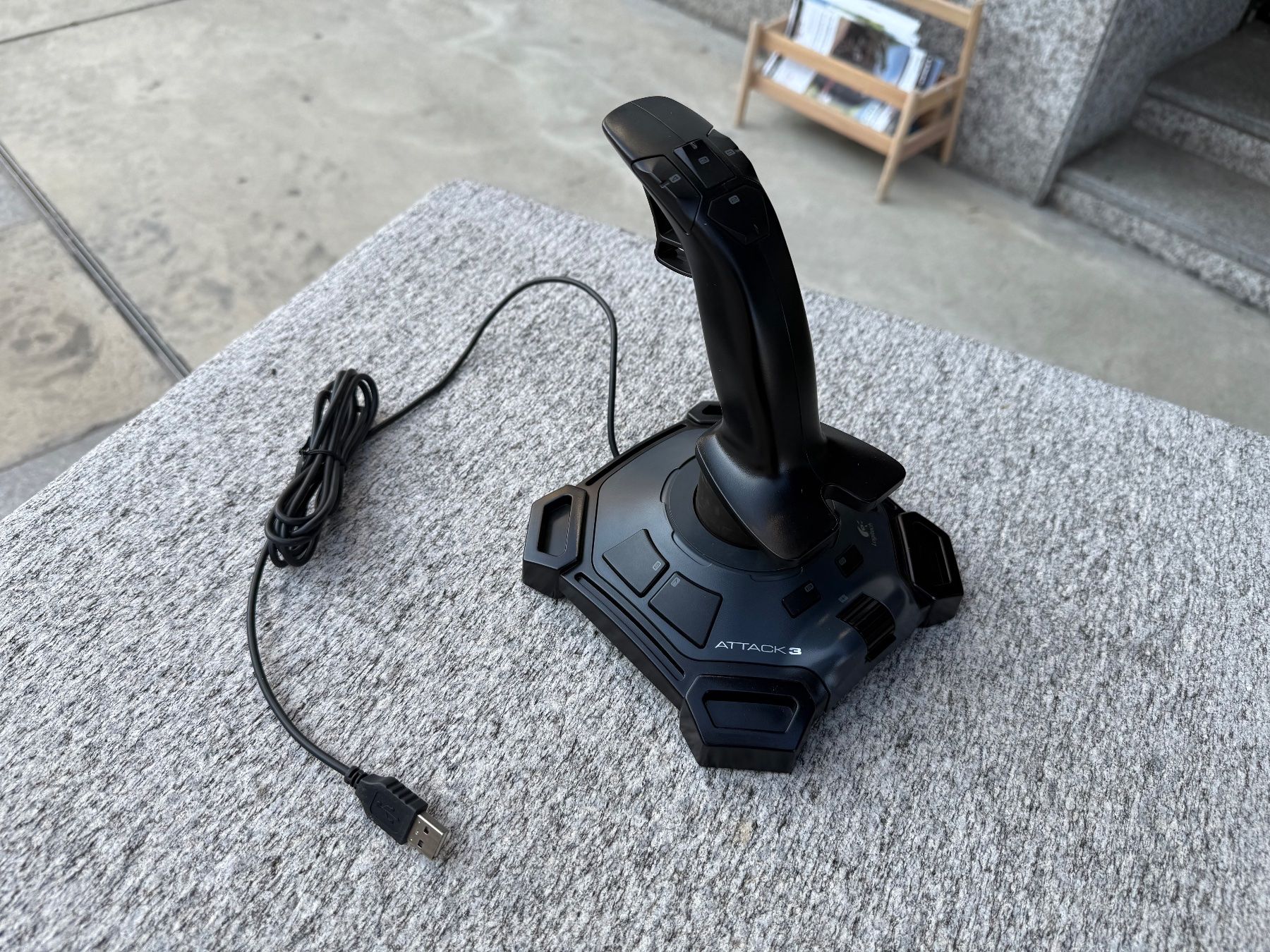 Logitech Controller: Logitech Attack 3 Joystick PC Flight Simulator PC – Usato da Chiasso venduto da Carrara-Modellismo 2