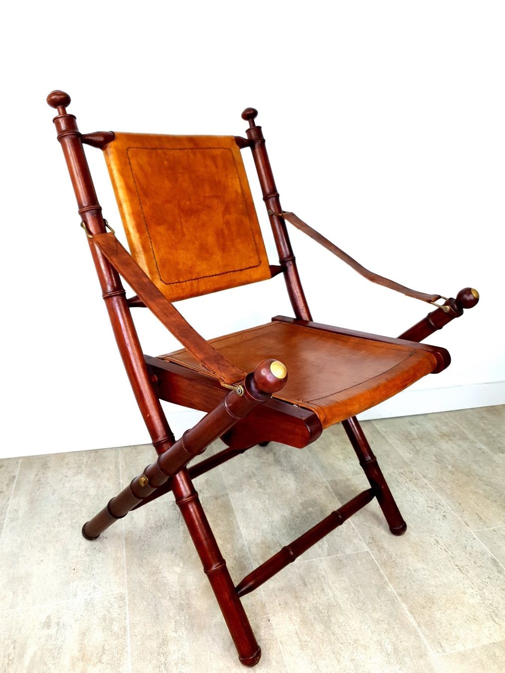 Sessel: Fauteuil safari cuir pliant – Gebraucht aus Grand-Lancy von Pplaton